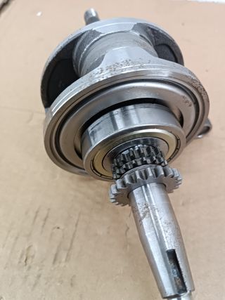 Cigüeñal PCX150 Honda dañado KZYA PCX 150 cigueñal