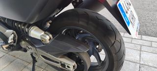 Kymco AK 550 ABS Maxi Scooter