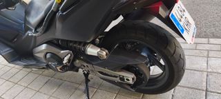 Kymco AK 550 ABS Maxi Scooter