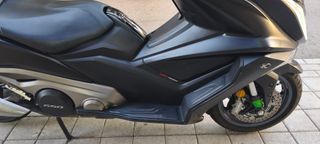 Kymco AK 550 ABS Maxi Scooter