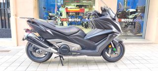 Kymco AK 550 ABS Maxi Scooter