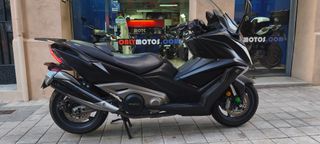 Kymco AK 550 ABS Maxi Scooter