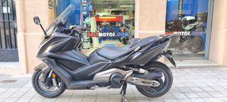 Kymco AK 550 ABS Maxi Scooter