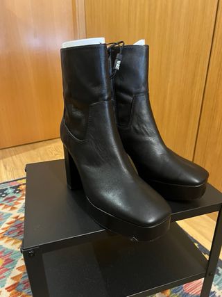 Botines Zara Piel Negros Sin Estrenar Plataforma