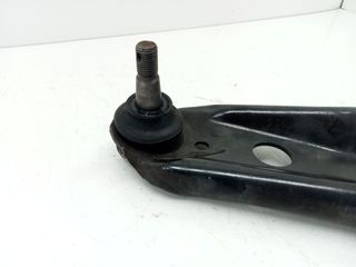 BRAZO SUSPENSION INFERIOR DELANTERO DERECHO TOYOTA YARIS (2)