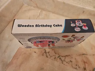 Tarta de madera para cumpleaños