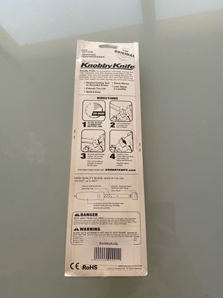 Knobby Knife - Herramienta para cortar neumáticos