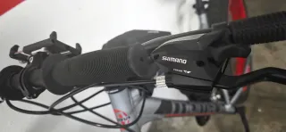 Bicicleta Moma Fat Bike Gris y Roja