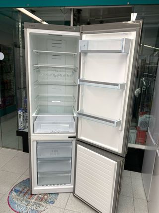 Nevera Combi Bosch 2m con garantia