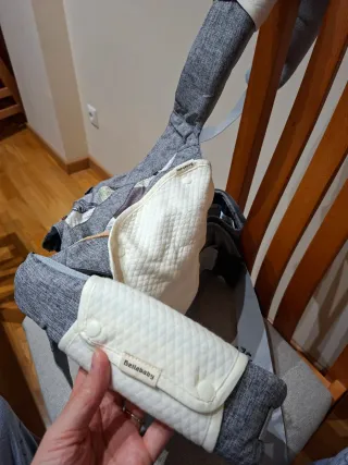 Mochila Portabebés Bellababy Gris