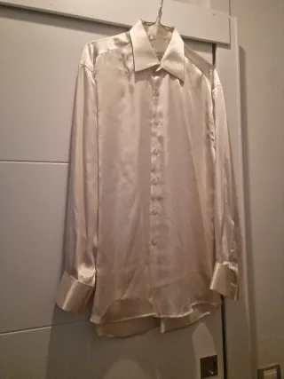 Traje de Novio Beige y Dorado
