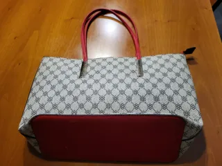 Bolso Beige y Rojo