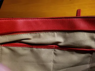 Bolso Beige y Rojo