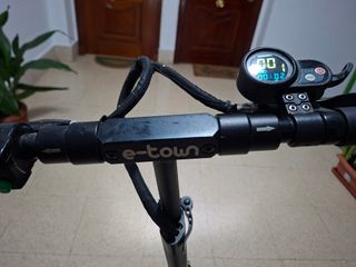 Patinete Eléctrico E-TOWN ETXZE7