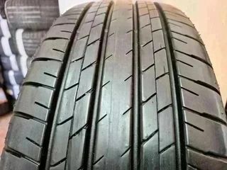 225 60 R18 100H Bridgestone - 1 neumático +95%
