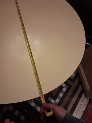 Mesa redonda patas metal