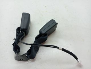 ENGANCHE CINTURON NISSAN JUKE (F16)