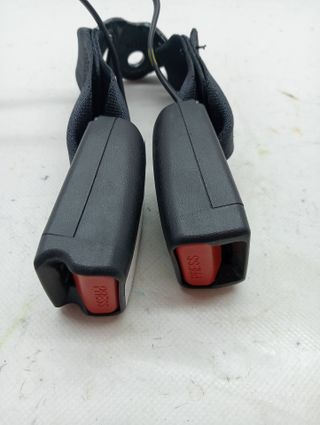 ENGANCHE CINTURON NISSAN JUKE (F16)