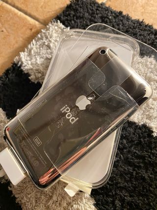 iPod Touch 4 32GB Negro Caja Colección Estreno