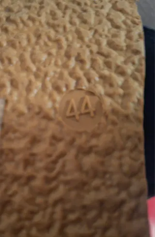 Zapato tipo botín de piel vuelta para hombre