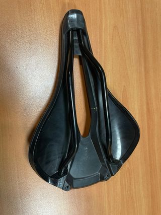 Sillín Specialized Power Comp 143mm Negro