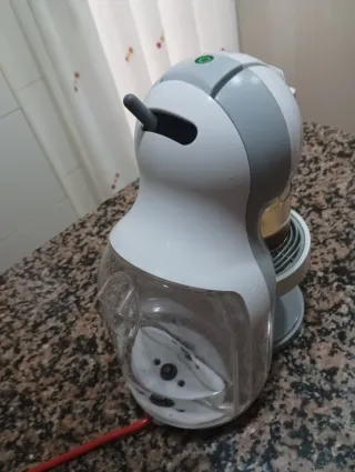 Cafetera Dolce Gusto Automática