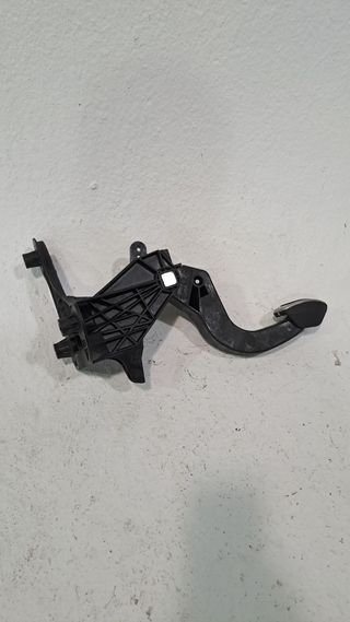 PEDAL EMBRAGUE OPEL CORSA F (4)