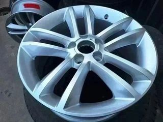 Opel Insignia 2008 - Llanta de 17" nueva u.2