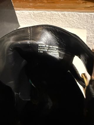 Botines Michael Kors Tachuelas Negro y Dorado