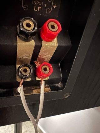 Altavoces KEF Q60 Negro