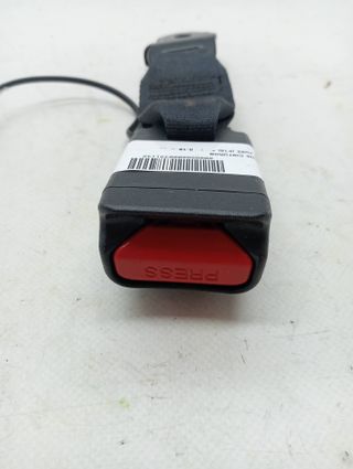 ENGANCHE CINTURON NISSAN JUKE (F16) (2)