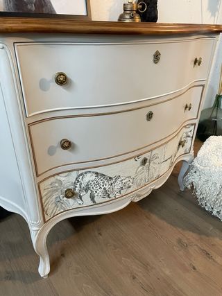 Cómoda vintage restaurada madera pino