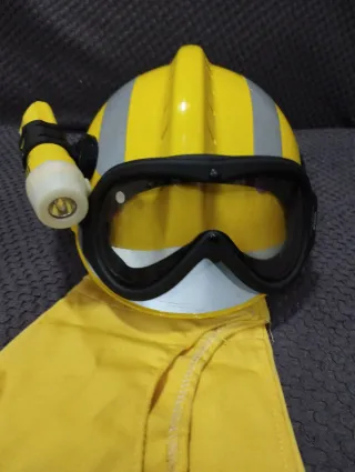 Casco MSA F2 Xtrem,linterna Adalit L5 y gafas