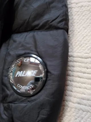 C.P. Company x Palace Abrigo Negro