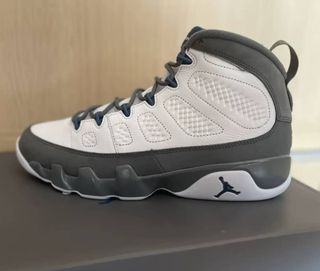 Jordan 9 Retro Talla 41 Gris Blanco
