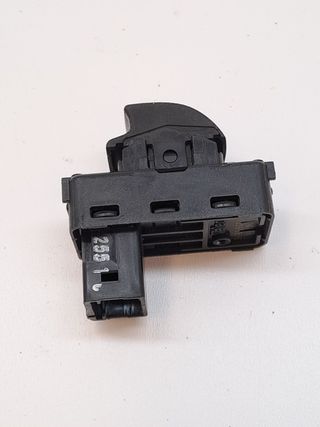 MANDO ELEVALUNAS DELANTERO IZQUIERDO PEUGEOT PARTNER KASTEN