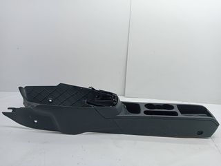 CONSOLA CENTRAL FORD FIESTA BERLINA