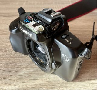 Canon EOS 700 Analógica 35mm + Correa