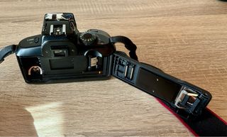 Canon EOS 700 Analógica 35mm + Correa