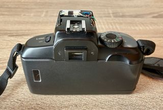 Canon EOS 700 Analógica 35mm + Correa