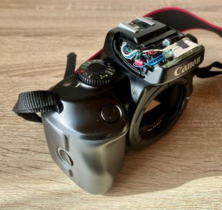 Canon EOS 700 Analógica 35mm + Correa