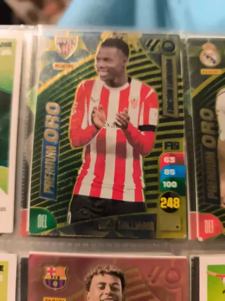 2 Premium Oro + Revelación Oro Liga 24-25