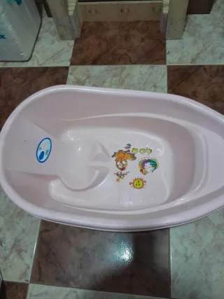 Bañera bebé rosa con dibujos regalo