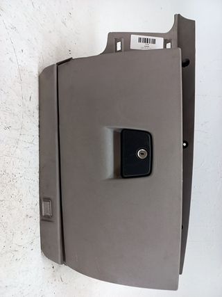 GUANTERA VOLVO C30 (533)