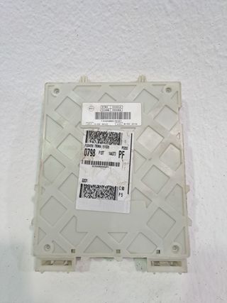 CAJA FUSIBLES FORD KUGA