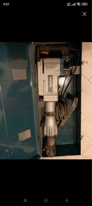 Martillo demoledor Makita