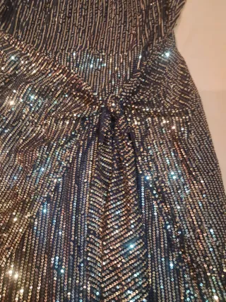 Vestido fiesta lentejuelas negro y dorado