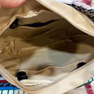 Bolso de goma, Nuevo!! con todos los accesorios!!