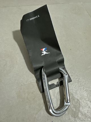 Mosquetón Simond Rocky escalada