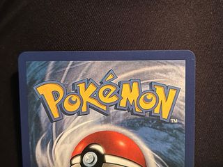 Carta Pokémon Umbreon VMAX 215/203